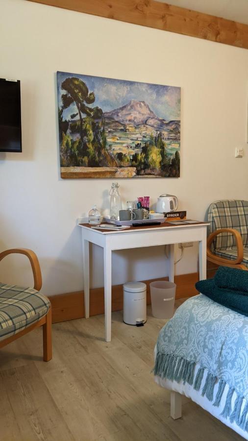 Owl Lodge Bed & Breakfast Kilmuir  エクステリア 写真
